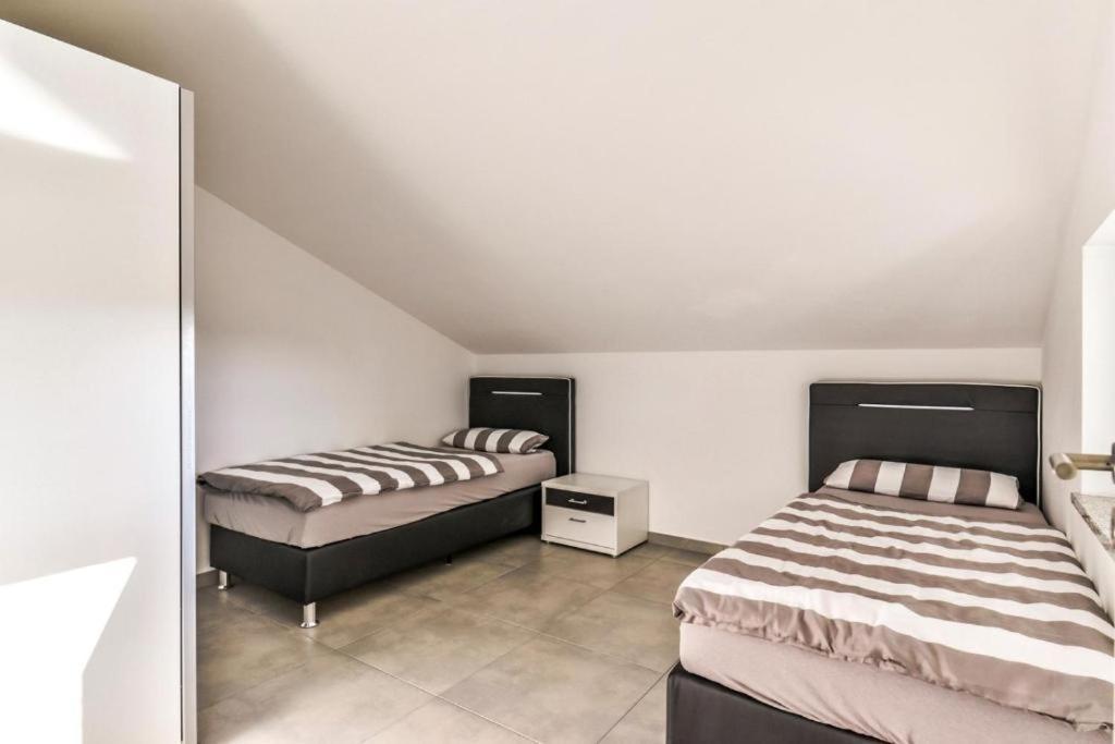 Apartments Lia-Jolie Umag Exterior photo